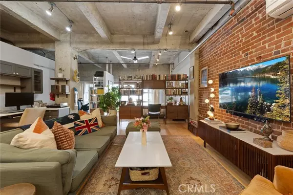 Long Beach, CA 90802,100 W 5th ST 3G