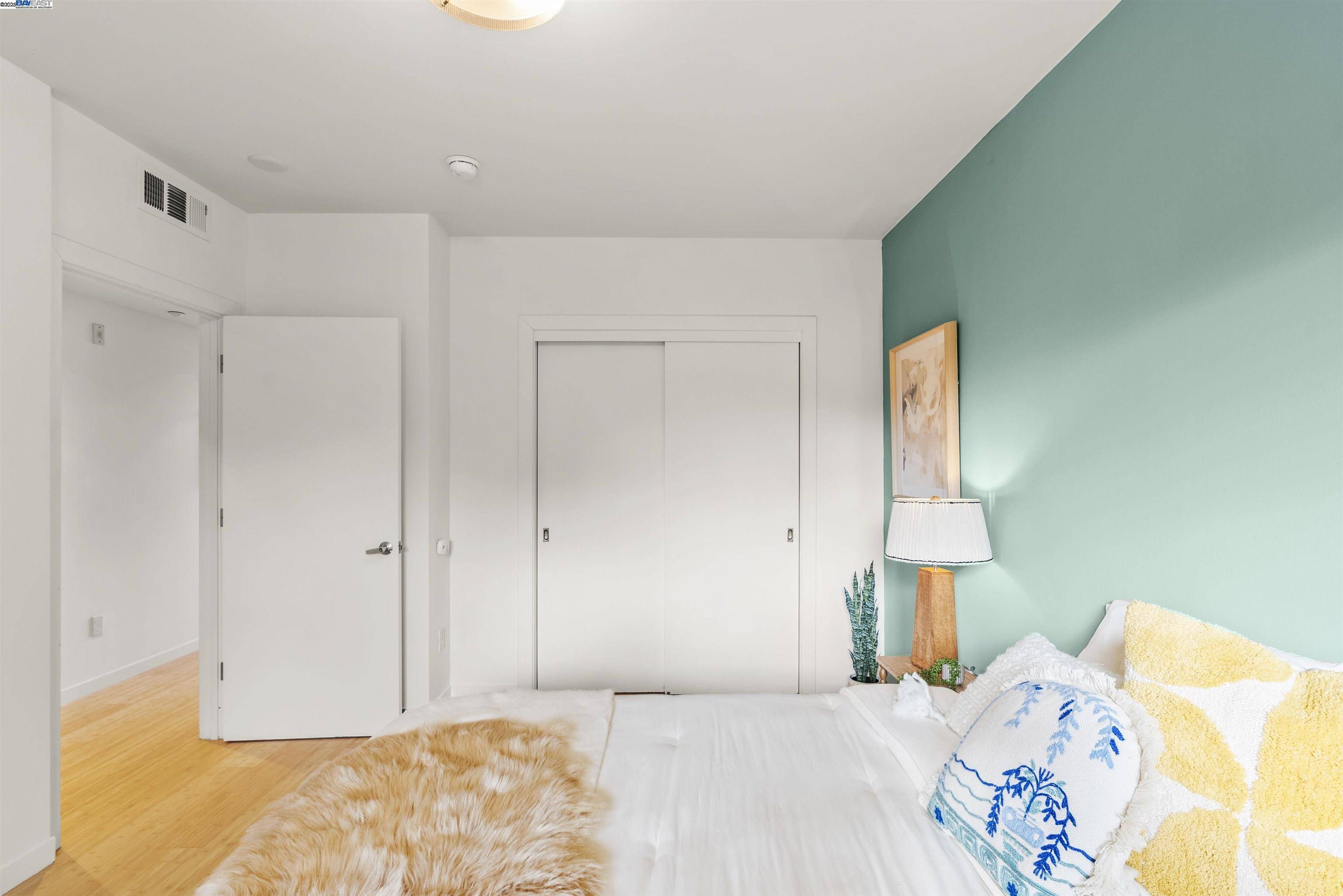 Berkeley, CA 94705-2086,2400 Dowling 7