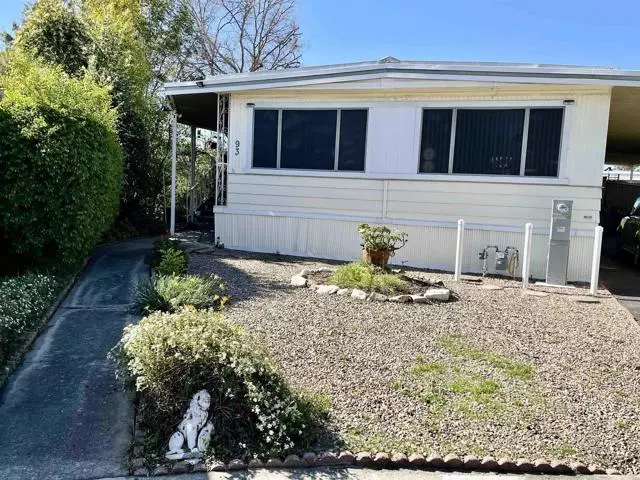 2700 E Valley Parkway 93, Escondido, CA 92027