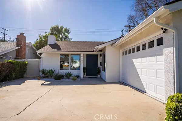 Van Nuys, CA 91406,7063 Jellico AVE