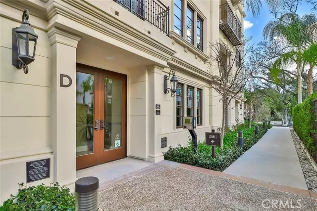 23500 Park Sorrento D34, Calabasas, CA 91302