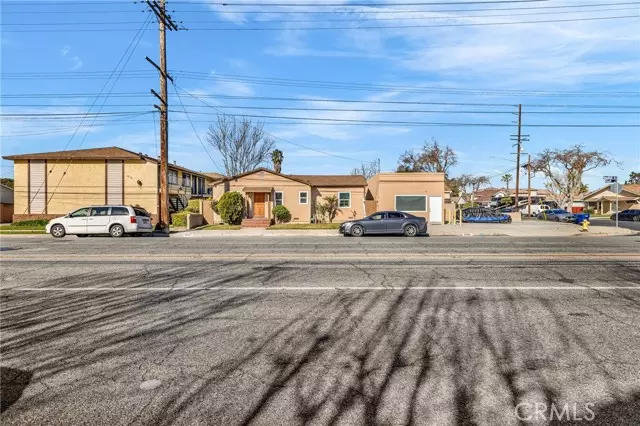 17105 Woodruff AVE, Bellflower, CA 90706