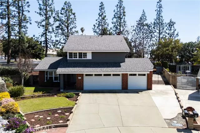 2562 Nogal CIR, La Verne, CA 91750