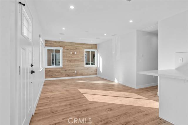 Hawthorne, CA 90250,4641 W 130 ST
