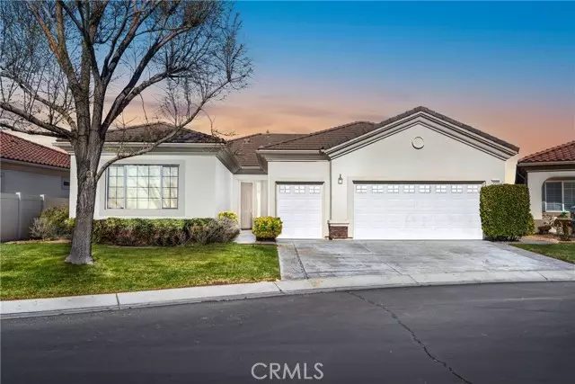 Apple Valley, CA 92308,19300 Macklin ST
