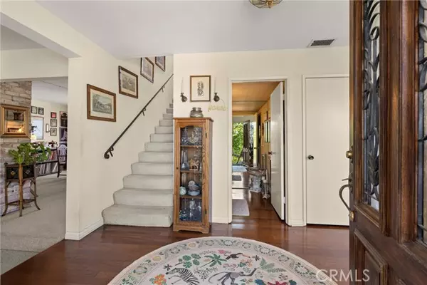 Woodland Hills, CA 91364,4249 Torreon DR