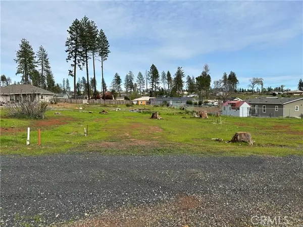 6074 Patsy CT, Paradise, CA 95969