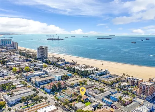 Long Beach, CA 90802,1054 1056 E 1st ST