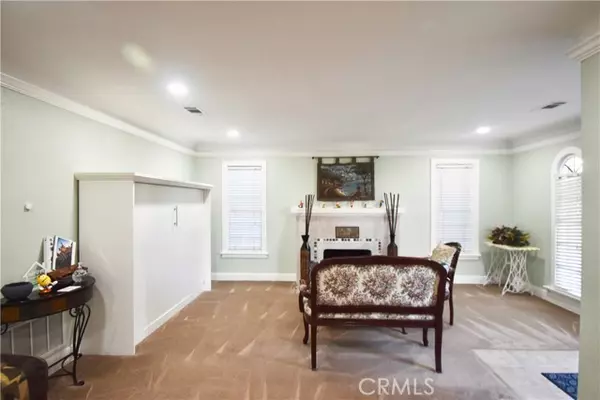 Anaheim, CA 92805,523 S Citron ST