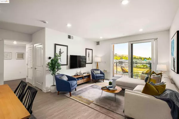 Hayward, CA 94544,500 Somi Ct 402