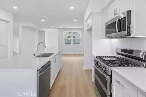 Anaheim, CA 92804,2217 W. Orange