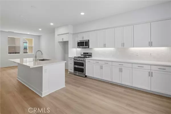 Anaheim, CA 92804,2217 W. Orange