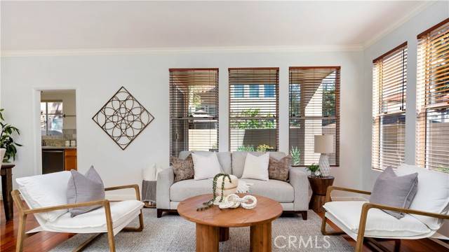2 Ellisworth Aisle, Irvine, CA 92620