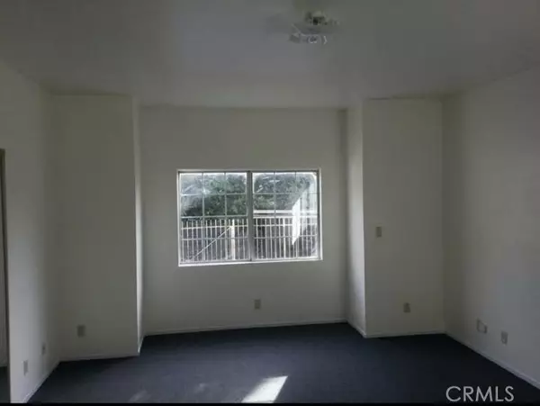 South Gate, CA 90280,2500 Illinois AVE