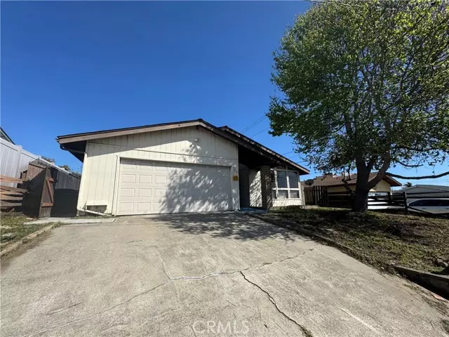 560 N 4th ST, Grover Beach, CA 93433