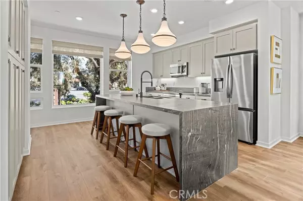 Claremont, CA 91711,1090 Foothill BLD