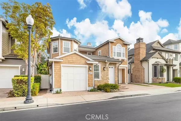 Huntington Beach, CA 92649,4621 Winthrop DR