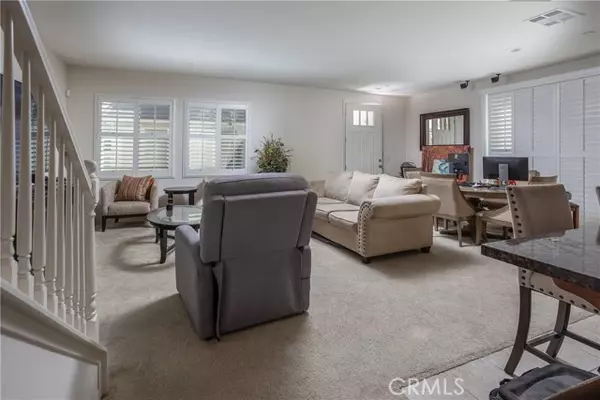 Rialto, CA 92376,687 S Mandarin LN