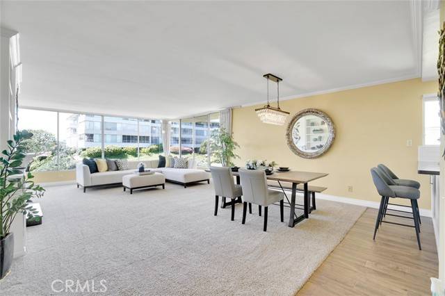 Rancho Palos Verdes, CA 90275,32679 Seagate DR 302-B