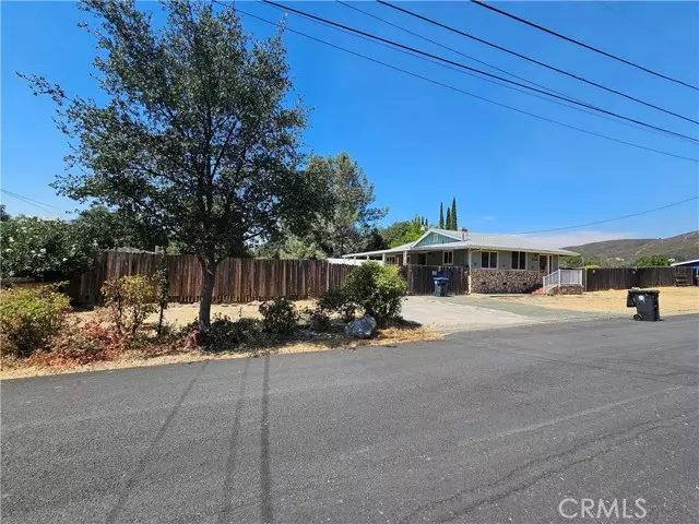 2955 4th ST, Clearlake, CA 95422