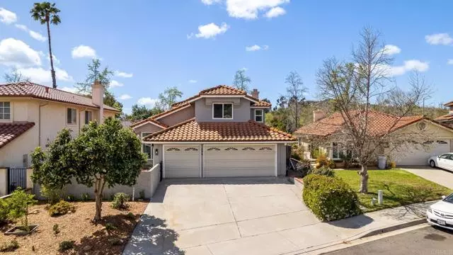 596 Shadywood, Escondido, CA 92026