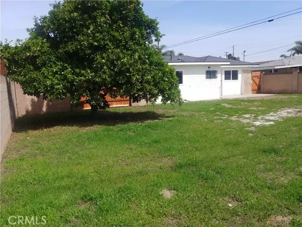 Stanton, CA 90680,7902 SANTA BARBARA AVE