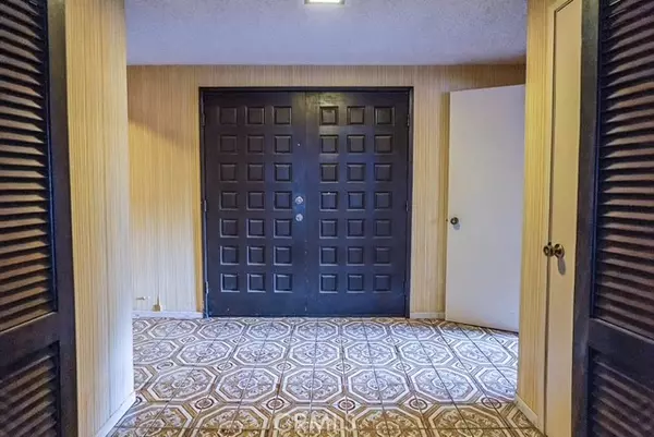 Granada Hills, CA 91344,17532 Ludlow ST