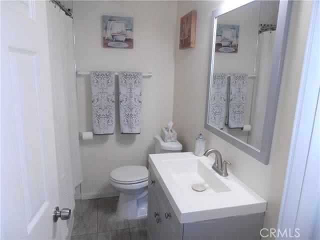 Pacoima, CA 91331,13501 Terra Bella ST