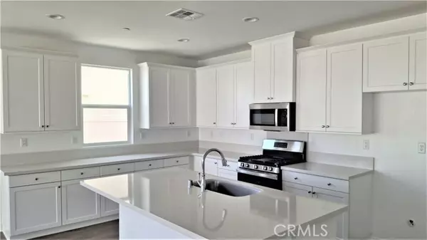 Hemet, CA 92543,188 Planter CT