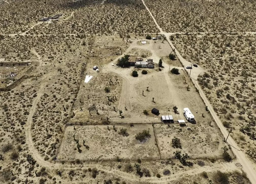 Llano, CA 93544,32800 224th ST