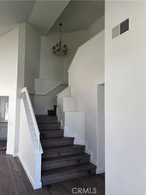 San Jacinto, CA 92583,1333 Bristol CT