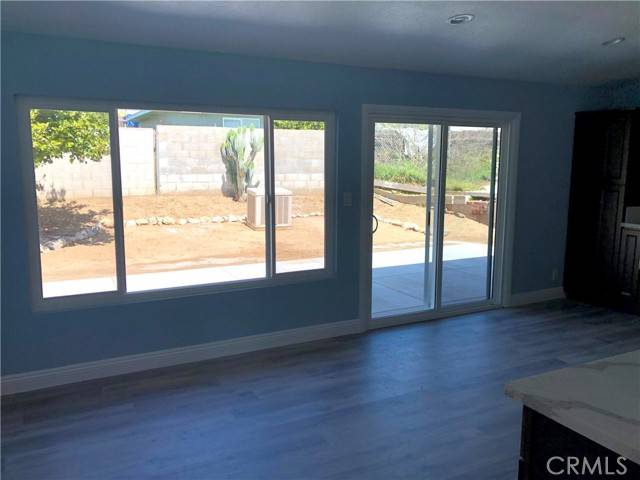 Rialto, CA 92376,518 E 2nd ST