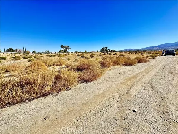 Pinon Hills, CA 92372,11975 Primavera RD