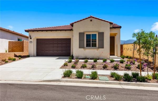 11879 Shadeland DR, Corona, CA 92883