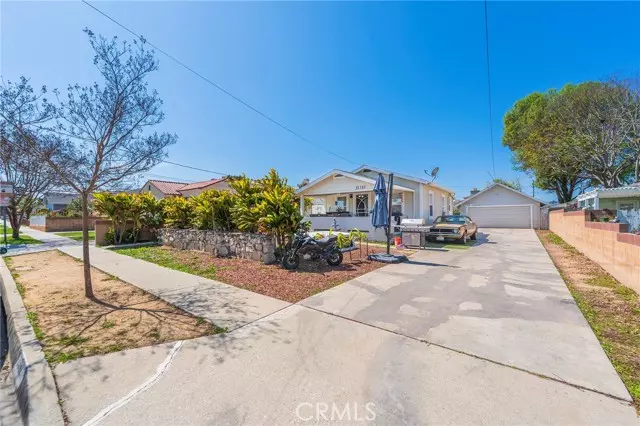25325 Feijoa Ave, Lomita, CA 90717
