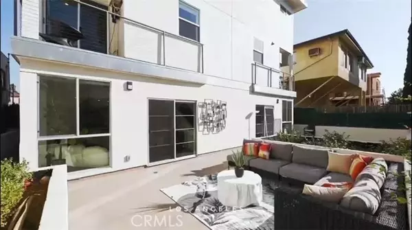 Los Angeles, CA 90029,1245 N New Hampshire AVE 2