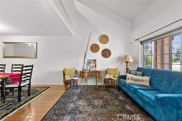 Sunland, CA 91040,8511 Tujunga Valley ST