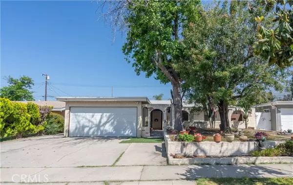 13243 Calcutta ST, Sylmar, CA 91342