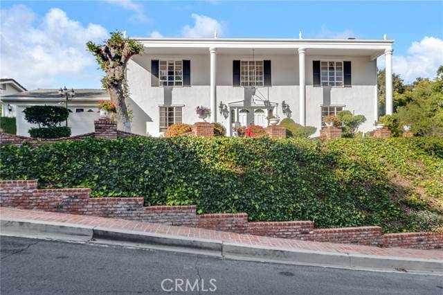 Encino, CA 91436,16717 Encino Hills DR