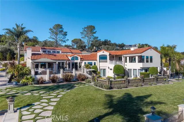 Arroyo Grande, CA 93420,515 Windermere LN