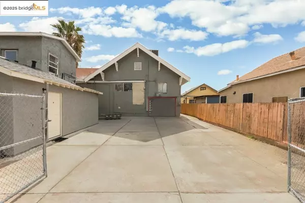 Tracy, CA 95376-4108,127 E 6th