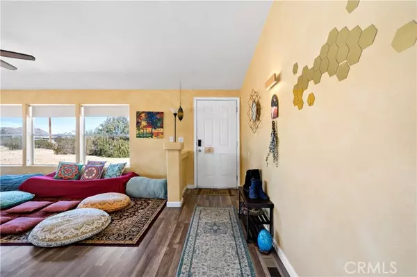 Landers, CA 92285,61375 Leslie LN