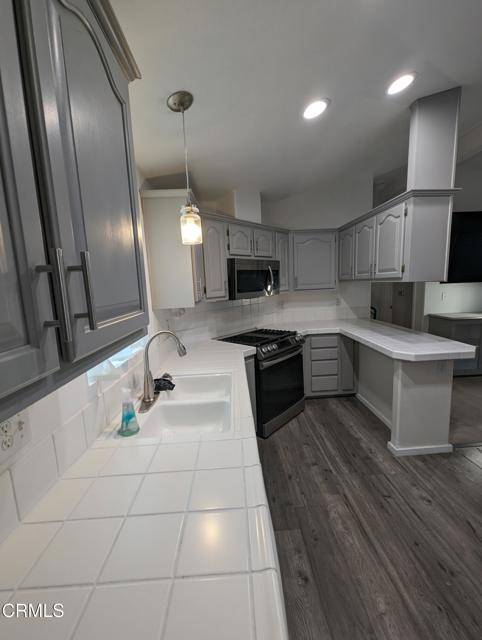 Ojai, CA 93023,1075 Loma DR 7