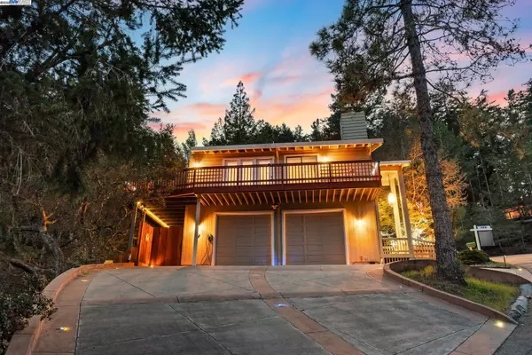 Scotts Valley, CA 95066,205 Blueberry Dr