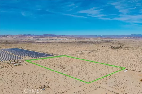 Twentynine Palms, CA 92277,3888 Desert Heights DR