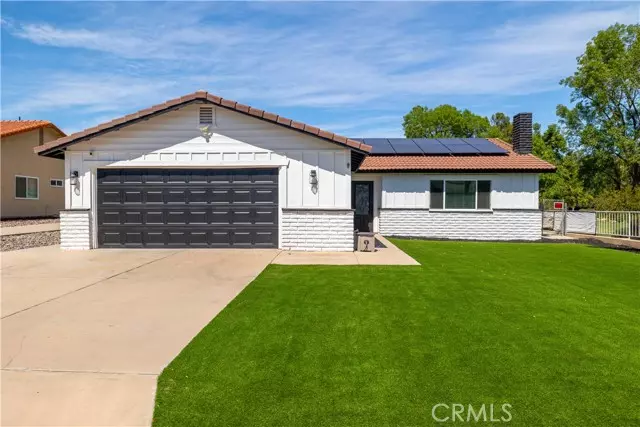 Canyon Lake, CA 92587,23900 Outrigger DR