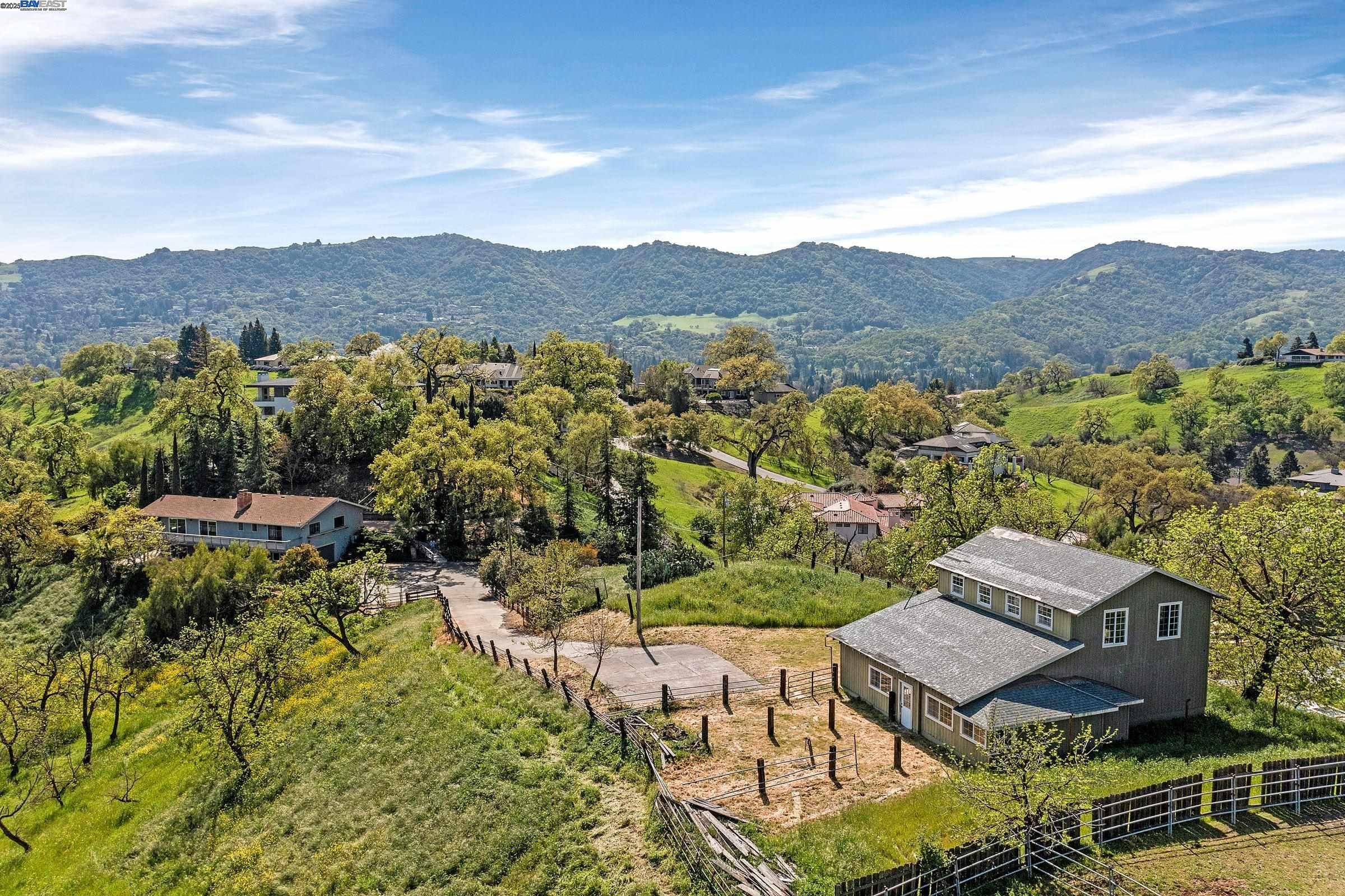855 El Pintado Rd., Danville, CA 94526-1408