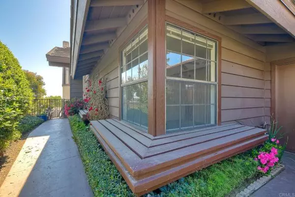 Escondido, CA 92026,1551 Anoche