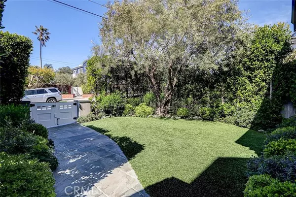 Manhattan Beach, CA 90266,528 15th ST