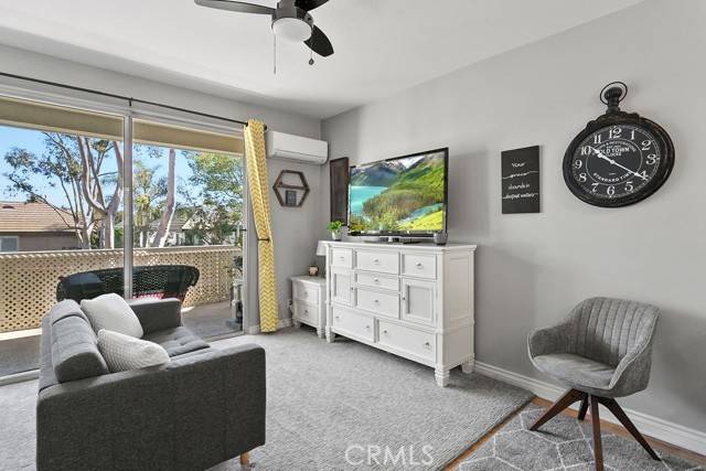 Huntington Beach, CA 92646,20191 Cape Coral LN 3-206